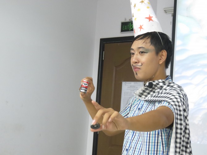 "Người dẫn đường" trong hành trình vượt qua thử thách.